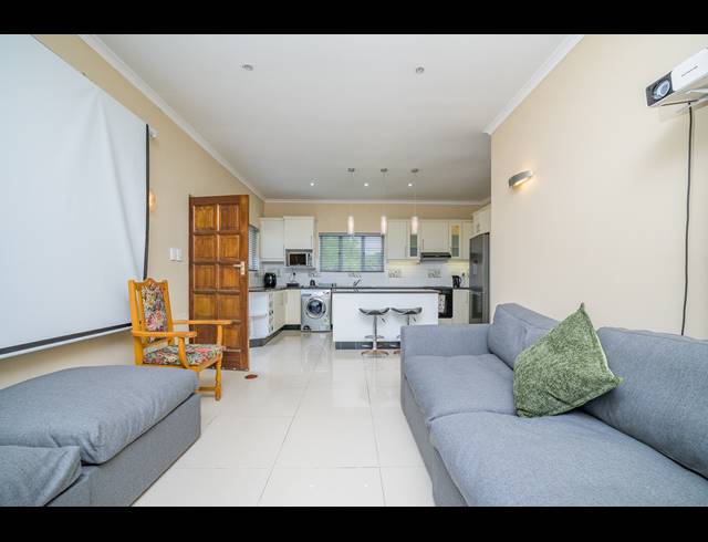 2 BEDROOM FLAT TO LET IN WESTVILLE